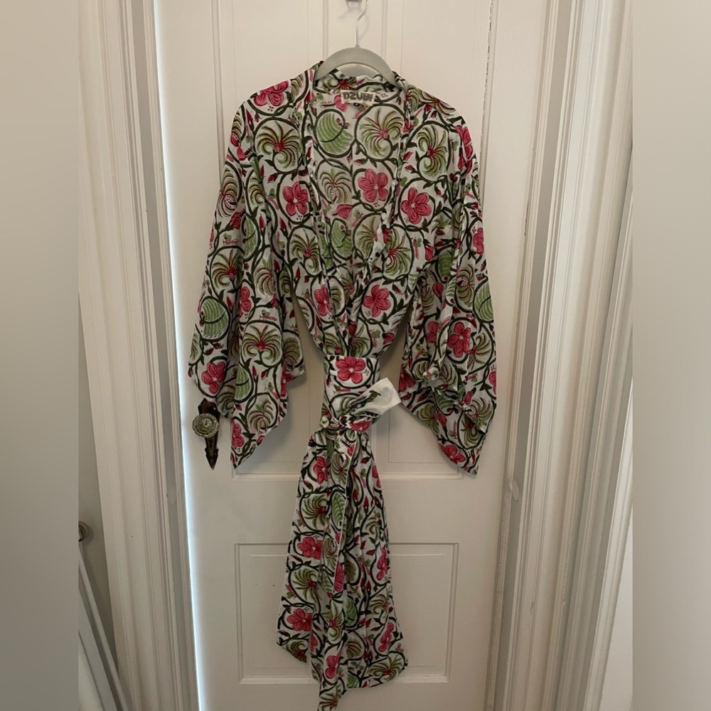 Dzubi 100% cotton India block print kimono magnolia print size M